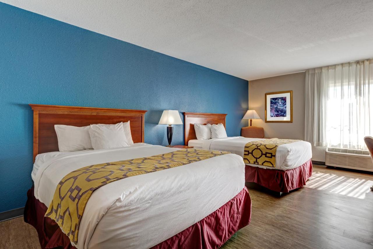 Baymont By Wyndham Salida Hotel Bagian luar foto